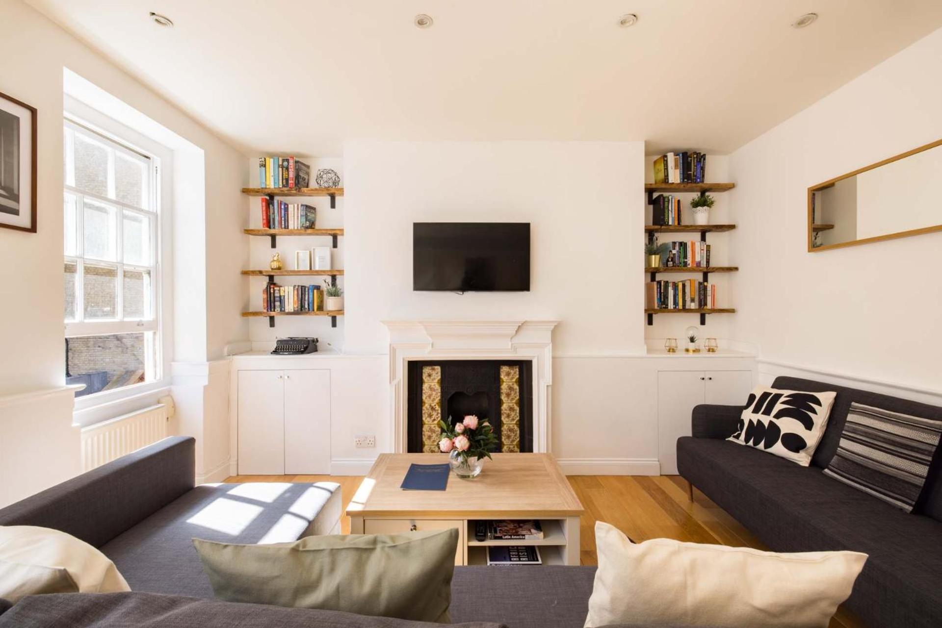 Contemporary 1 Bedroom Bloomsbury Apartment